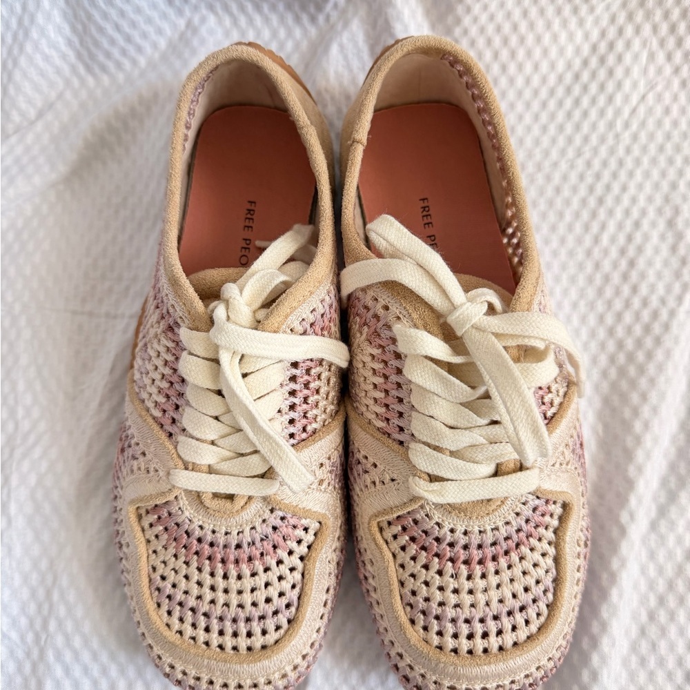 Free People NWT Crochet Low Pro Sneakers Beige & Pink Knit Sneakers Lightweight - Picture 3 of 9